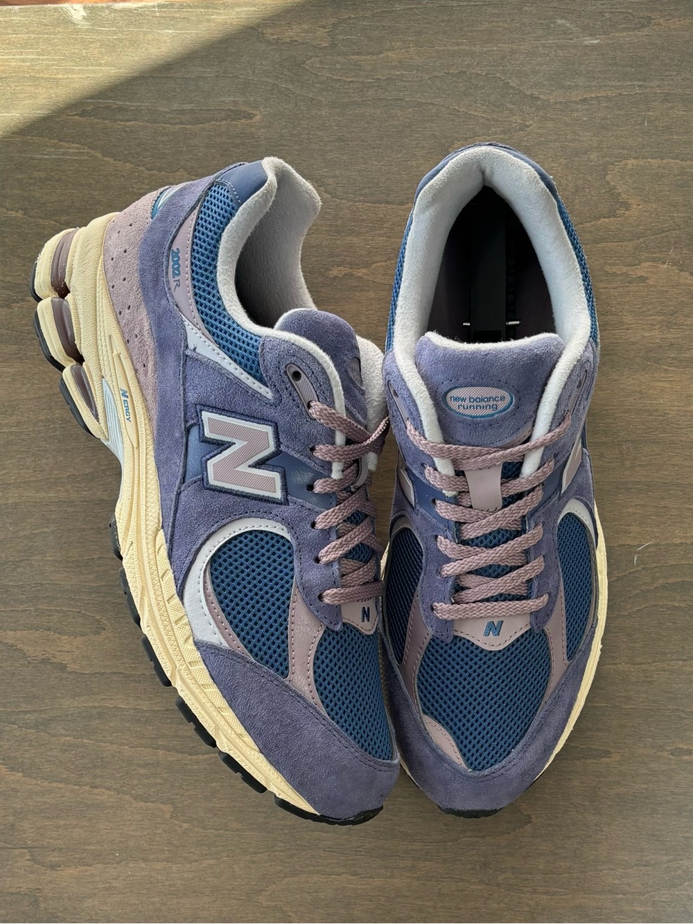 New Balance Men’s Lavender and Blue Athletic Sneakers